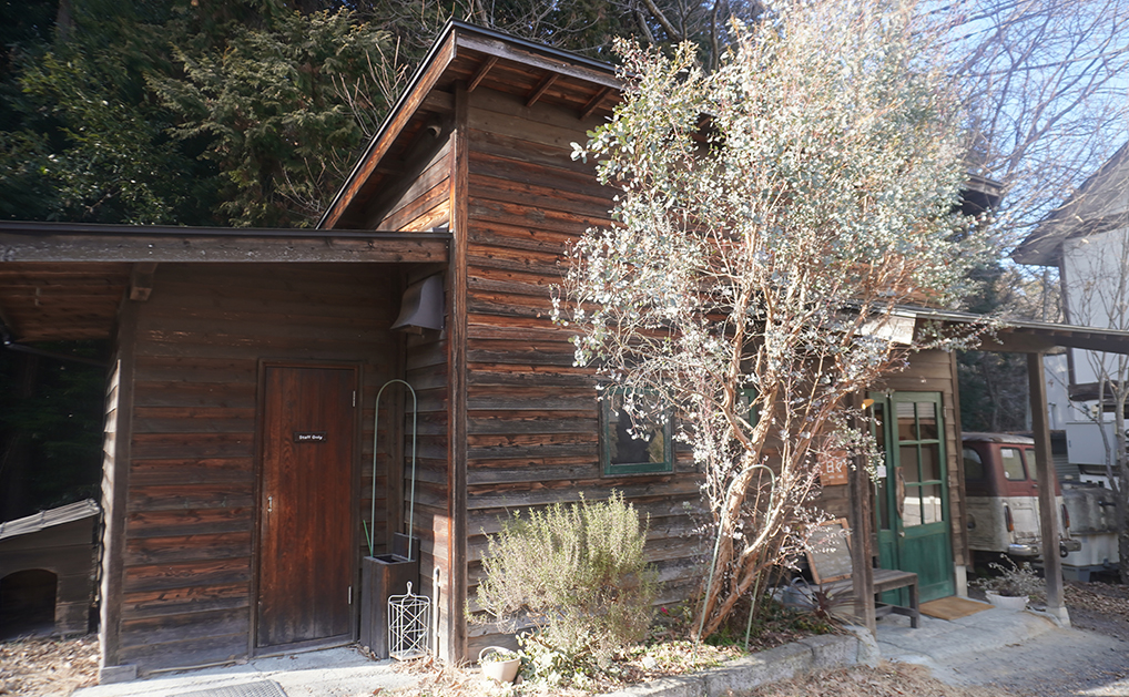 日々舎（にちにちしゃ）